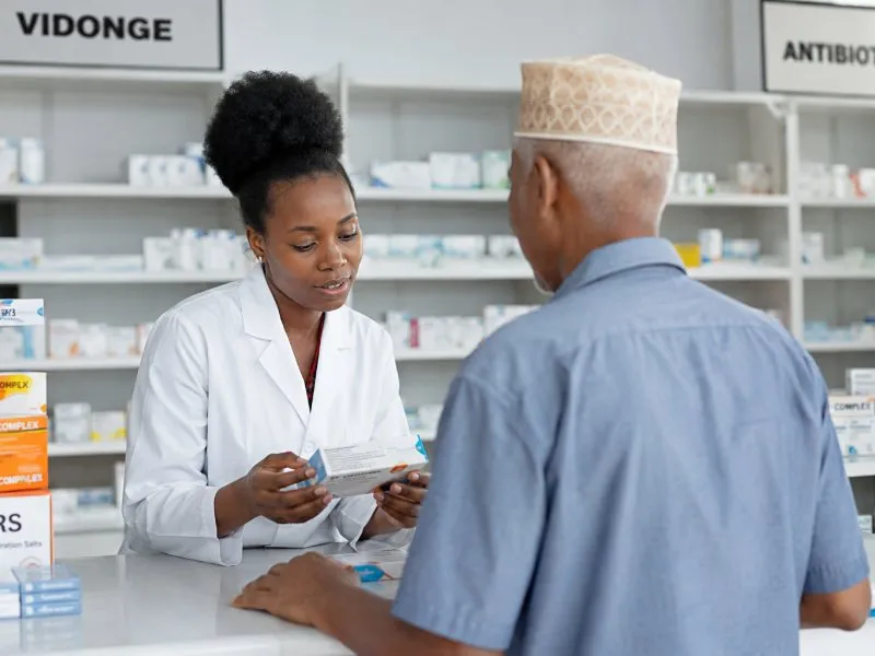 Pharmacy counter with dispenser